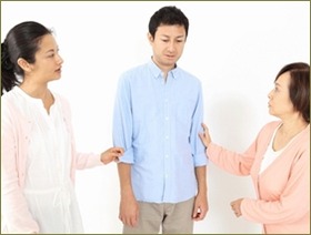 同居の大トメとそりが合わず毎日喧嘩ばかりしてる。旦那にガツンと強く言ってほしいのに「あの人には言っても無駄」「家族だから傷つけないようにしか言えないよ」