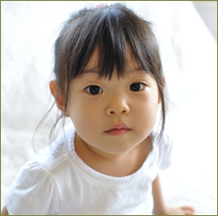 3歳の娘に「また遊びに来てね」と言われ浮気をやめる決心がついた。嫁にはまだバレてない。浮気相手への贈り物を嫁宛だとごまかした時もサイズ合わないって言いながら着てたし