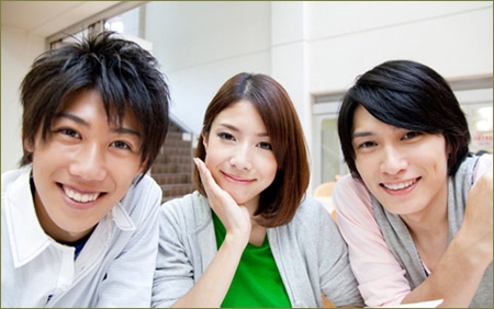 A子「彼氏が私子のことを好きみたい」→私、A子に内緒でA彼とB男と飲みに行き話し合い→A子に「なんで人の彼氏と内緒で飲みに行くの!」となじられた。何がいけないの?