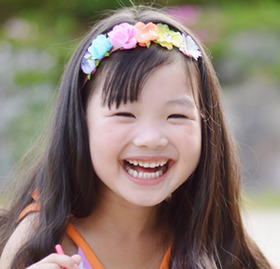 私になついてる3歳の姪ちゃん。トメが私に家事をさせようとすれば「姪もお手伝いするー」私を置いて外食へ行こうとすれば「姪もおるすばんー」私を責めるトメに「いじめちゃだめー」