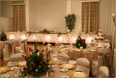 wedding_accessories_and_chair_covers