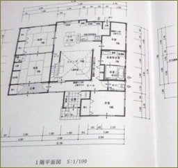 我が家の設計図を眺めては「ここ日当たり良さそうね。私は洋室がいいな」と勝手に同居する気満々のトメ。無視しても旦那に〆られてもしつこくアピールしてくるので…