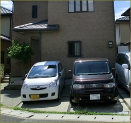 ウト名義の土地(義実家の隣)を旦那がもらえることになったが、ウトメに「義実家の来客用の駐車場を作れ」と言われ「うちの家なのにそれはおかしい」と反論したら激怒された