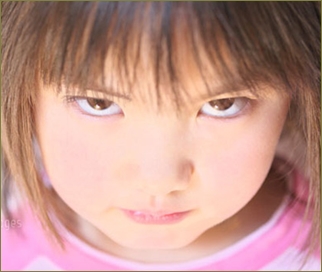 5歳の姪が平気で嘘をつく。姪「遊びたい!」祖母「ママがいいって言ったらね」姪「言ったもん!」私「勉強終わったらって言われたでしょ」→すごい目つきで私を睨みつけギャン泣き