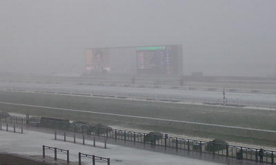 京都競馬場 雪