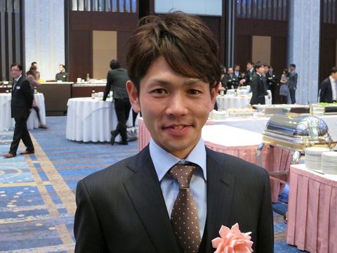 戸崎圭太