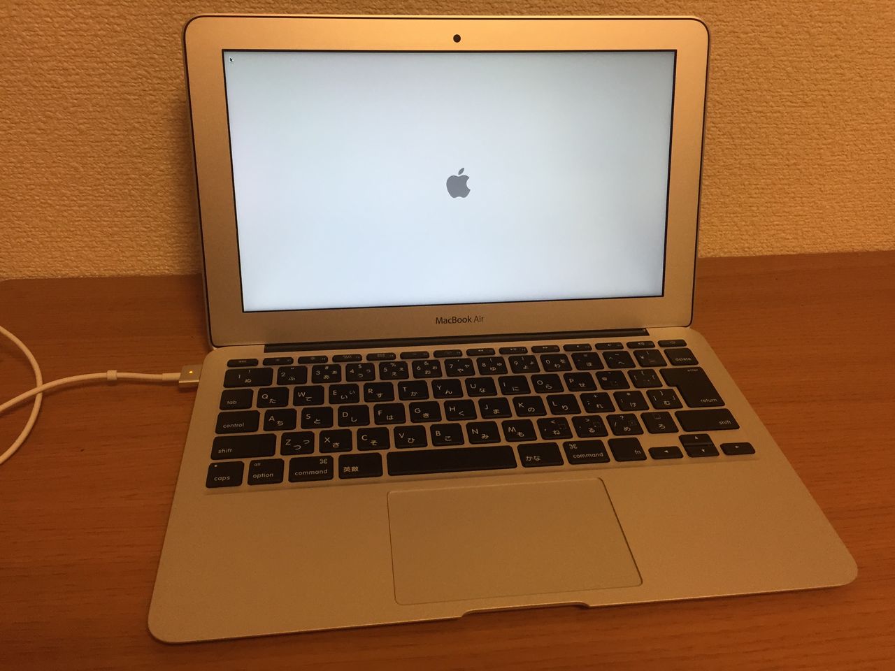 MacBook Air(11インチ)で「どこでもブロガー」を目指すことができるよ！ | かぜのように過ごす