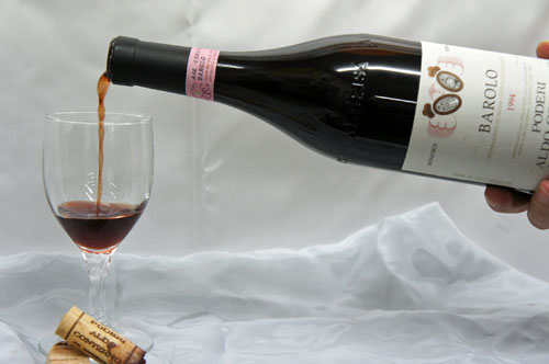 barolo-pour