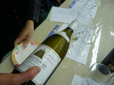 pour-loche-into
