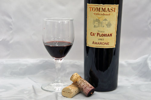 amarone-stand