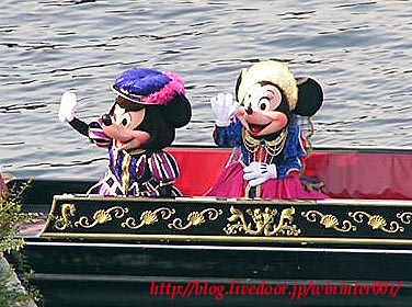 ゴンドラで初登場？のミッキー＆ミニー＆グーフィー : TDRな生活(-_