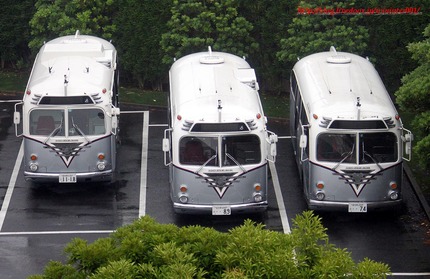 ディズニーリゾートクルーザー 2011特別版 ☆ディズニー トミカ 2011 リゾートクルーザー スペシャル