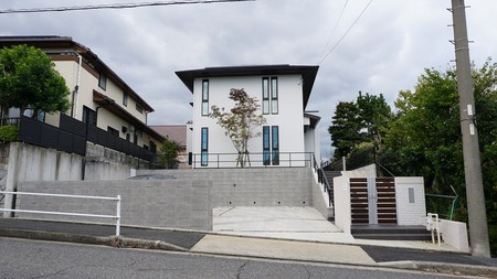 (1)