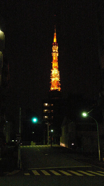 深夜の東京タワー01