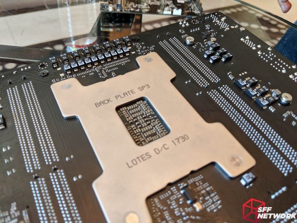ASRock X399M Taichi (2)