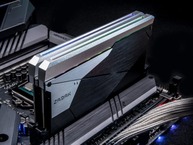 ZADAK SHIELD DC RGB DDR4