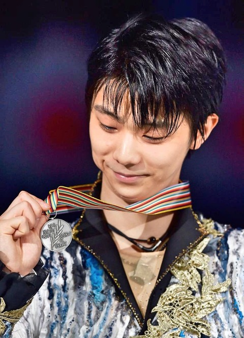 15 ワールド 表彰式 6_Fotor