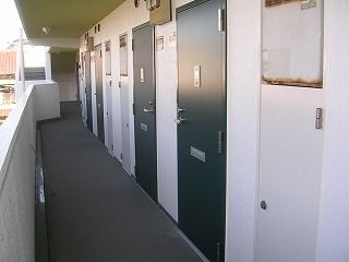 マンションドア