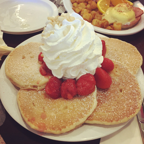 グアムエッグスンシングス混雑
