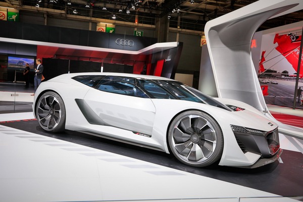f3e46201-audi-pb18-etron-05