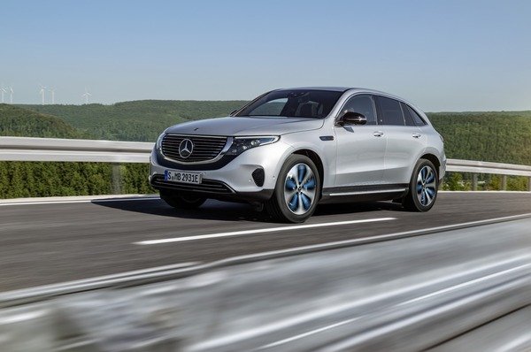 1e5b2292-mercedes-eqc-34