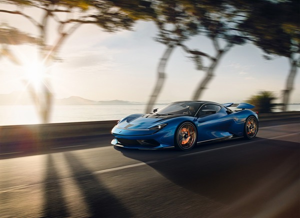 ed1a4fd3-pininfarina-battista-21