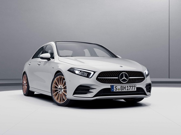 b1ed4bc4-mercedes-a-class-sedan-edition-1-6