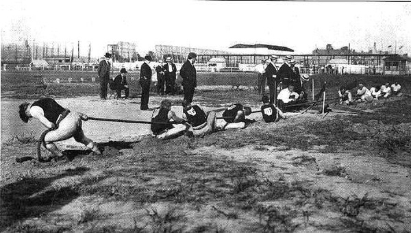 tug-of-war-competition-in-1904-summer-olympics-640x363