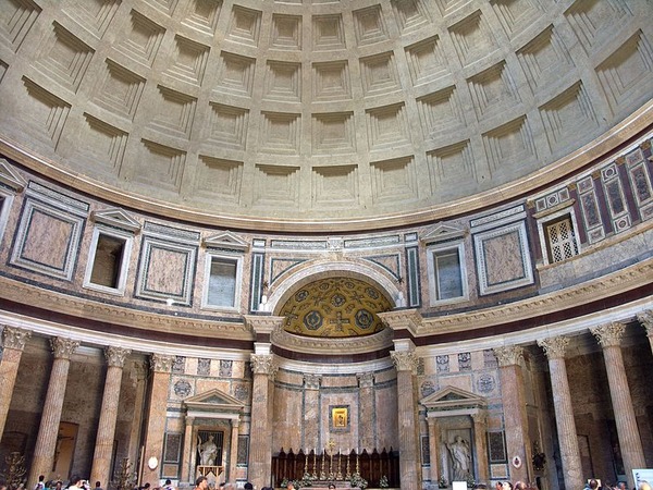Rome-Pantheon-Interieur1