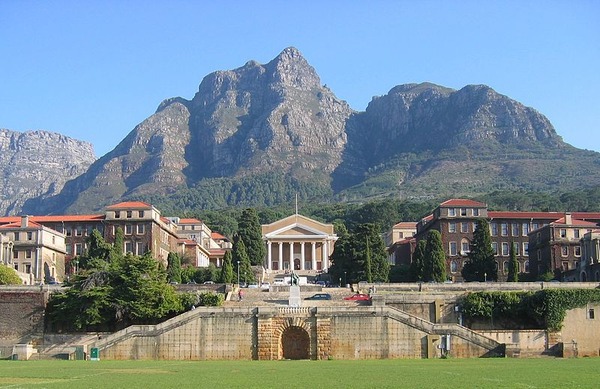 800px-UCT_Upper_Campus_landscape_view