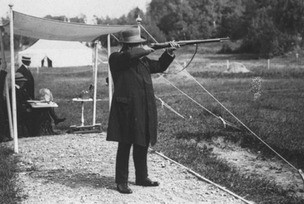 live-pigeon-shooting-1900