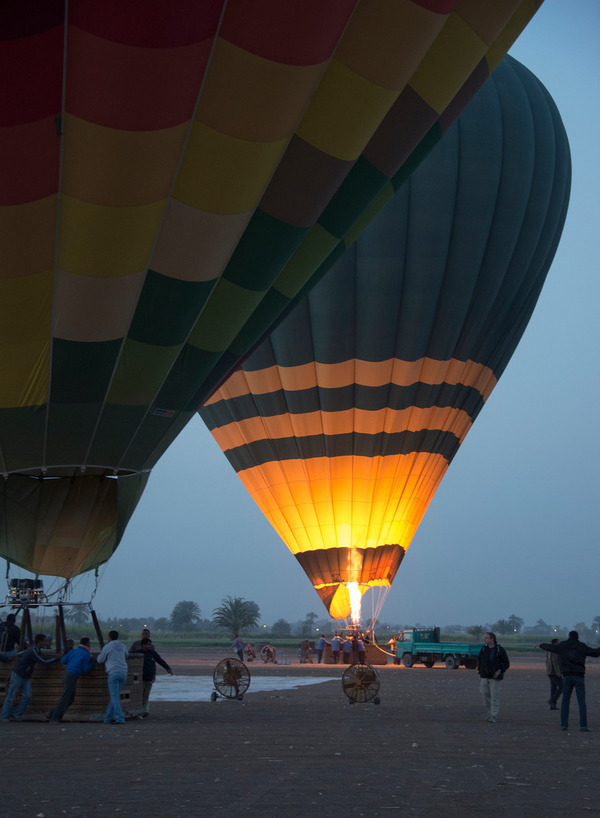 Ultramagic_N-425_balloon,_registration_SU-283