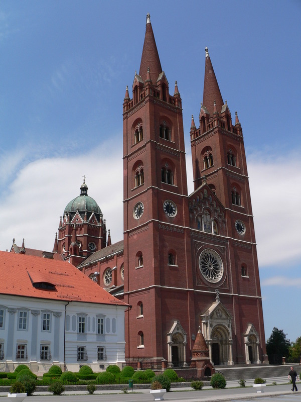 _Peter's_Cathedral,_Dakovo