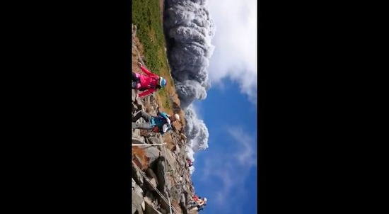 【御嶽山噴火】 動画投稿サイトに噴火直後の映像