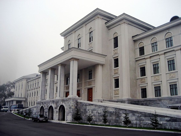 Kim_Il-sung_University
