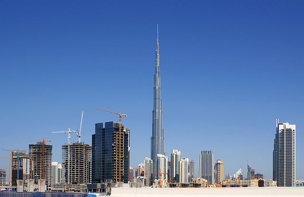 640px-Dubai_skyline_(2)