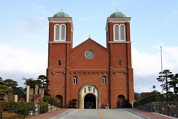 1280px-121223_Urakami_Cathedral_Nagasaki_Japan01s