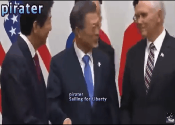 文を無視する安倍氏とペンス氏