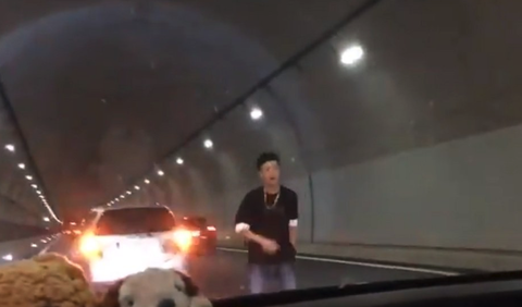 煽り運転 04