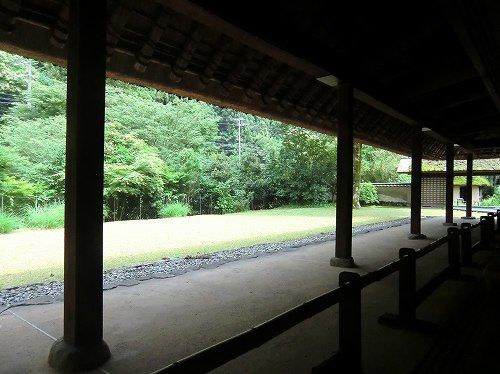 日本一おかき処 播磨屋本店 生野総本店 母屋レストラン〔オープンエアのテーブル席からの眺望〕 (4)