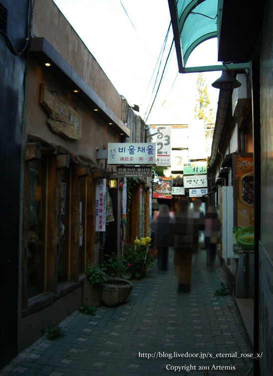 9.11.12.4 カフェ (1)