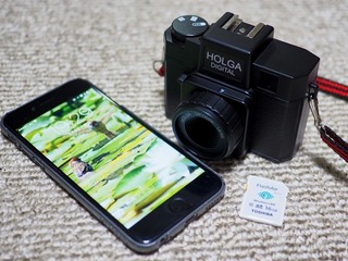 HOLGA DIGITAL フラッシュ、スマホ転送キットあり、作例あり ホルガから初のデジタル・トイカメラ登場 - Wi-Fiに対応、味の