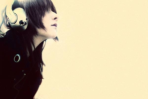 wallpaper-headphones-photo-09