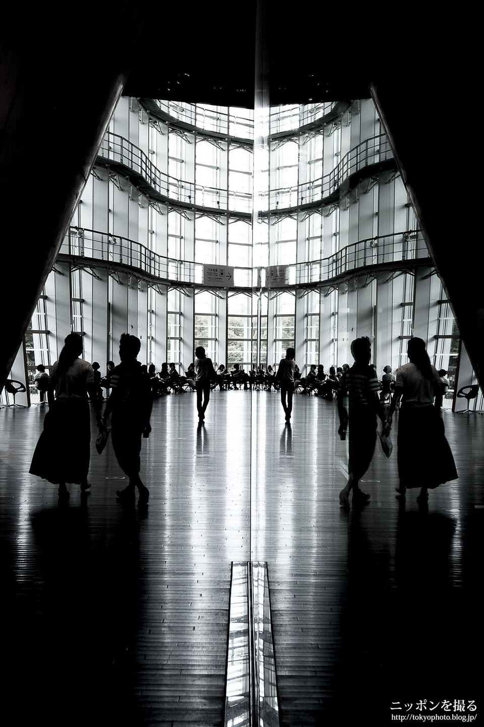 東京都_港区_国立新美術館_0667
