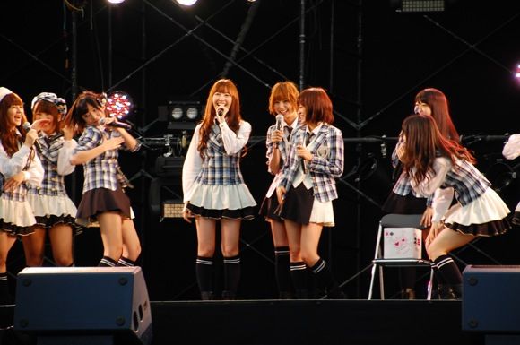 111023akb48_25