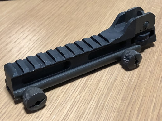 ¼Âʪ Rock River Arms Tactical Carry Handle ½é´ü·¿ ¥¿¥¯¥Æ¥£¥«¥ë ¥¥ã¥ê¡¼¥Ï¥ó¥É¥ë 90ǯÂåÁõÈ÷ RRA