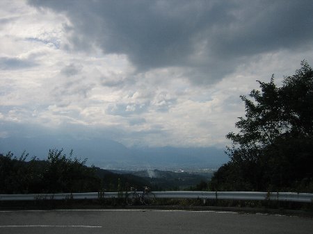雲が深く