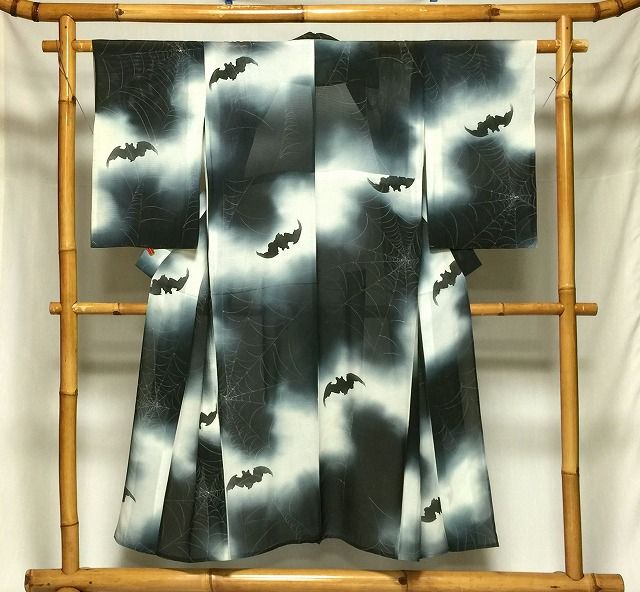 しゅり♡小紋　コウモリ　水玉　ドット　着物　やまと謹製　#675 しゅり♡小紋 コウモリ 水玉 ドット 着物 やまと謹製 #675 しゅり様