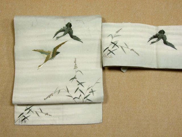 アンティーク　刺繍　夏帯　作り帯　絹絽 アンティーク夏帯 絽帯 花舟 日本刺繍 撫子 薄水色 - メルカリ