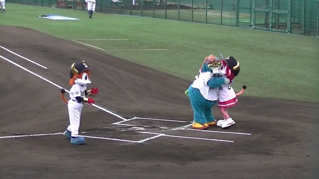 20120725042542_94_1